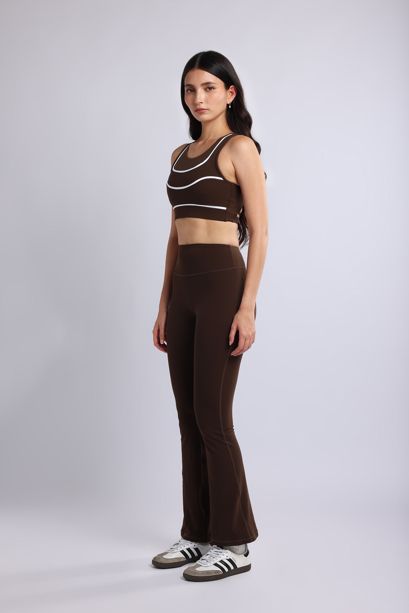 Rise Flared Leggings RYSE & SHYNE